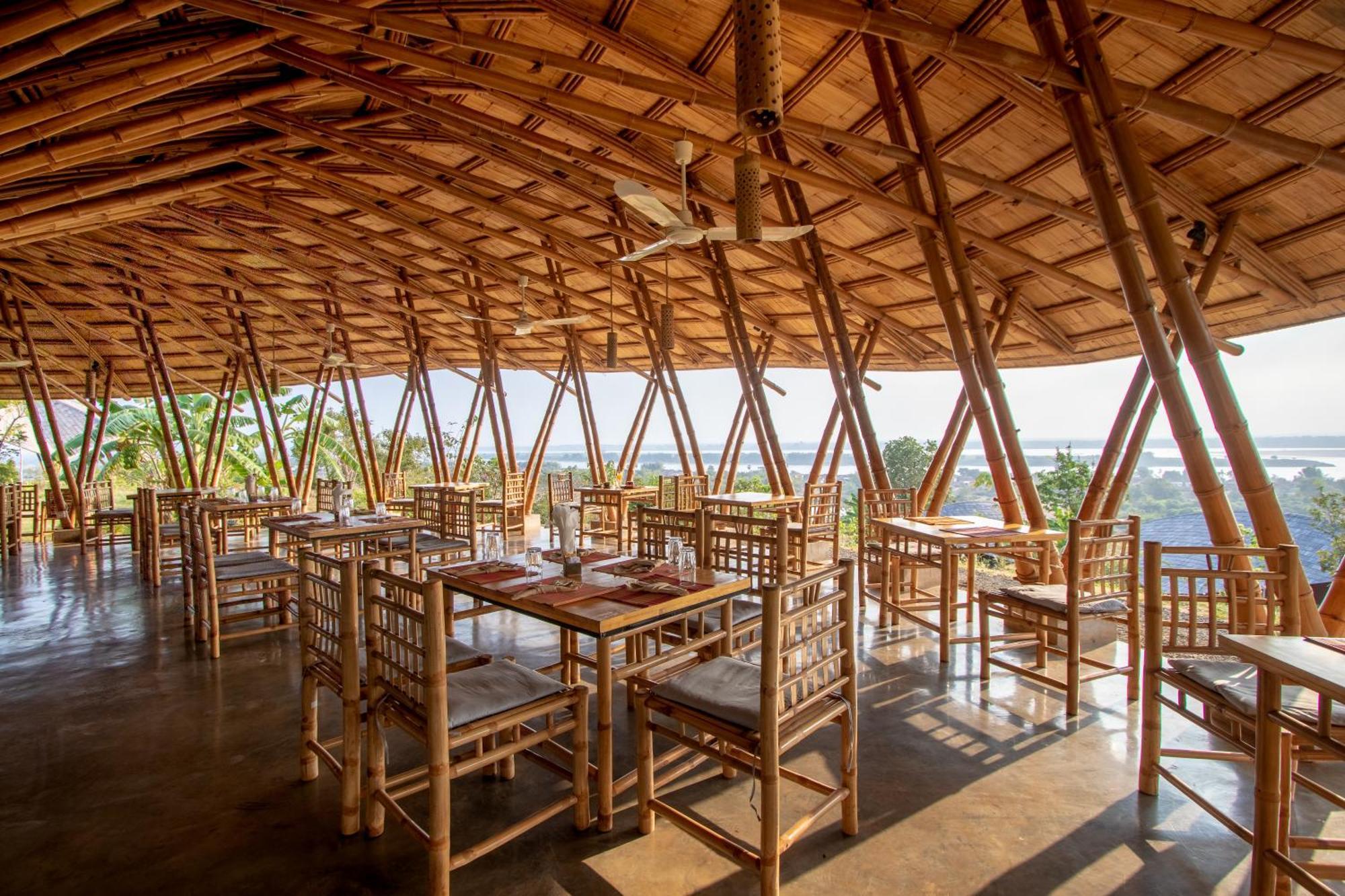 Hanchey Bamboo Resort Kampong Cham Exterior foto